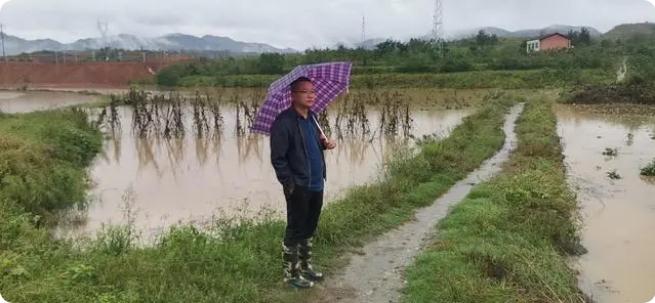 防汛常規(guī)物資|消防滅火裝備|消防救援裝備|水域救援救生|應(yīng)急照明設(shè)備|防汛與應(yīng)急包|水泵發(fā)電機類|救生救援儀器